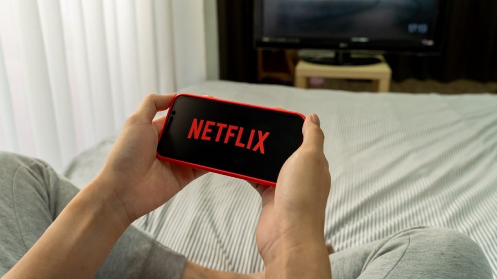 Netflixs new feature Downloads For You - India Press Release