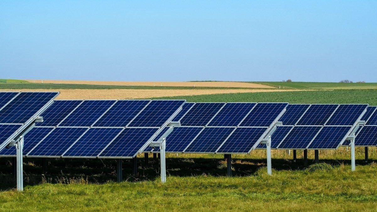 ARBL to set up Rs 220 crore solar power plant in Andhra Pradesh 