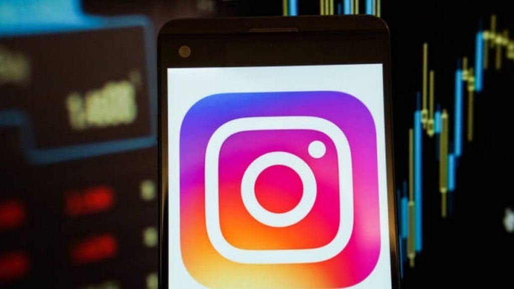 Instagram’s new feature will protect kids, teens from creepy adults 