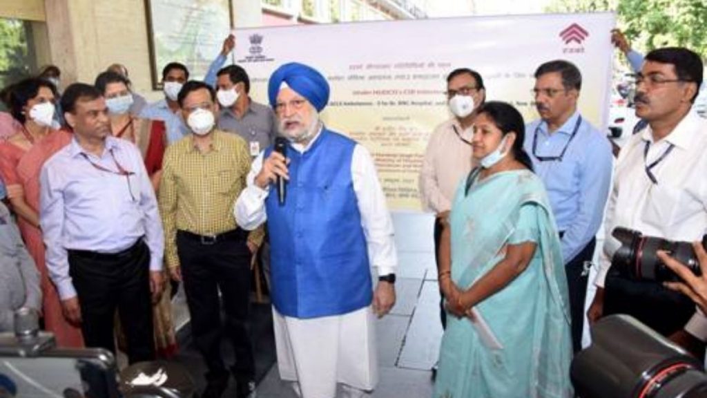 Shri Hardeep Singh Puri hands over the keys of five Ambulances to ABVIMS and Dr Ram Manohar Lohia Hospital, and VMMC and Safdarjung Hospital