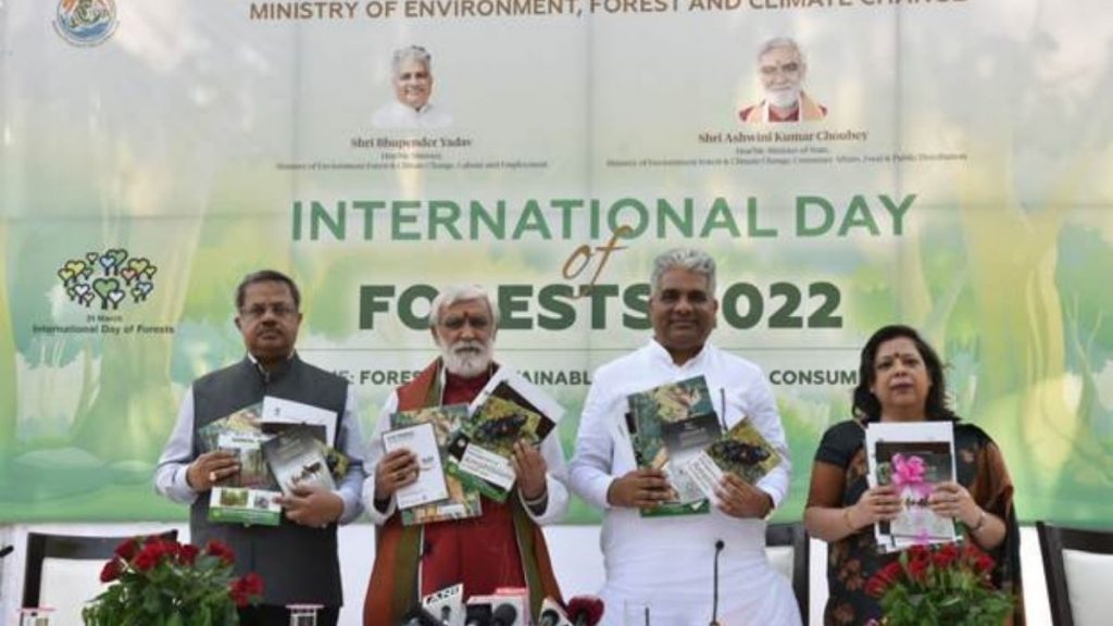 From Minister to Officials, Media to people, everyone plants together 75 saplings on International Day of Forests at National Zoological Park