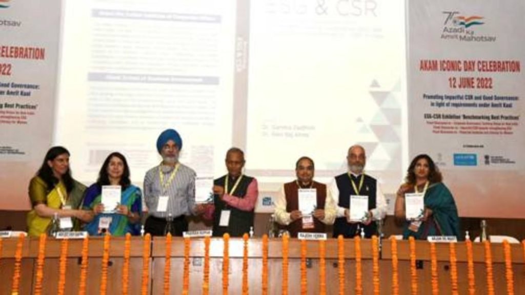 IICA celebrates Azadi Ka Amrit Mahotsav with an exhibition of ESG-CSR “Benchmarking the best practices”