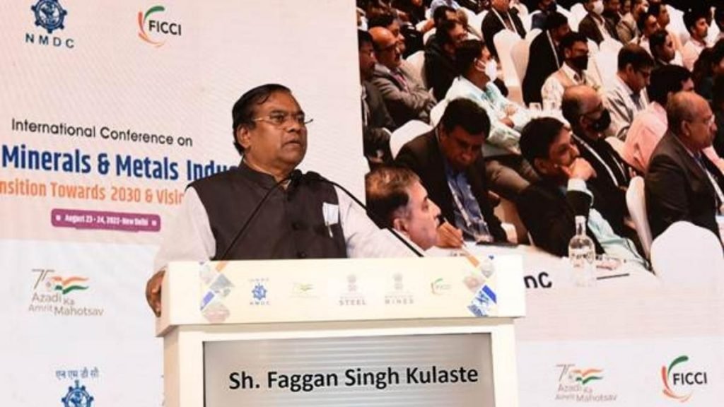 Shri Faggan Singh Kulaste urges Industry to Explore Ways and Means to Make the Minerals and Mines Sector Self-Reliant