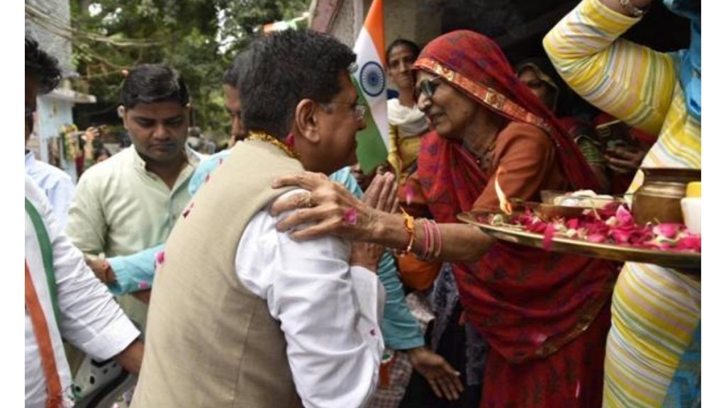 Shri Piyush Goyal hoists National Flag on the occasion of Har Ghar Tiranga Mahotsav